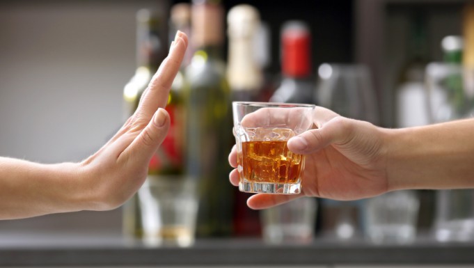 prohibición de venta de alcohol en el feriado fm mundo radio ecuador