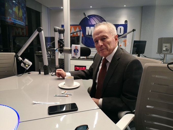 Mauricio Gándara en FM MUNDO