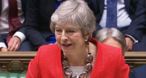 El Parlamento británico rechaza el acuerdo del brexit