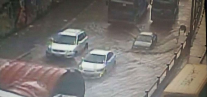 La lluvia en Quito provoca inundaciones en varios sectores