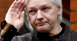 Julian-Assange01