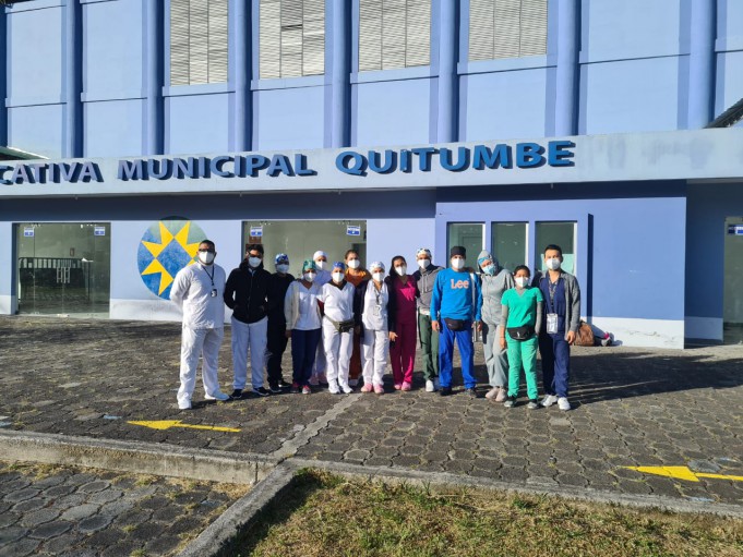médicos de Guayaquil en Quito